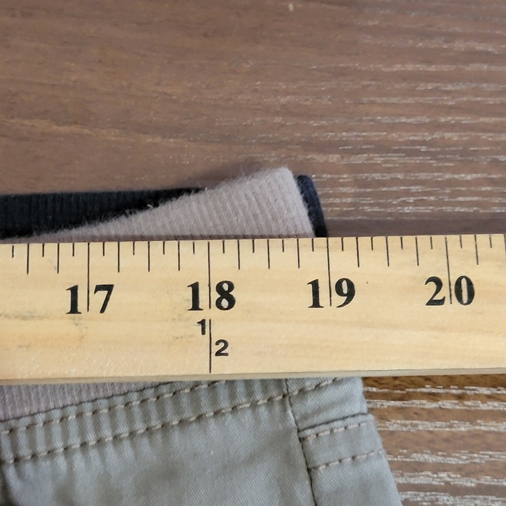 Gloria Vanderbilt Shorts Womens 16 Khaki Navy Blue Amanda Stretch Comfort Waist - Picture 8 of 15